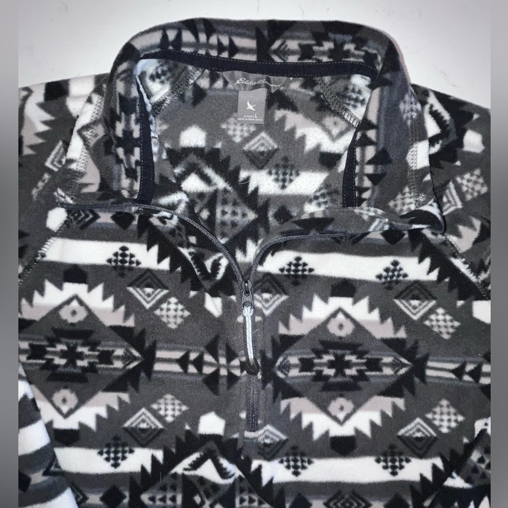 Eddie Bauer Fleece Black White Gray Aztec Print 1/4 Zip Pullover Women's Size L